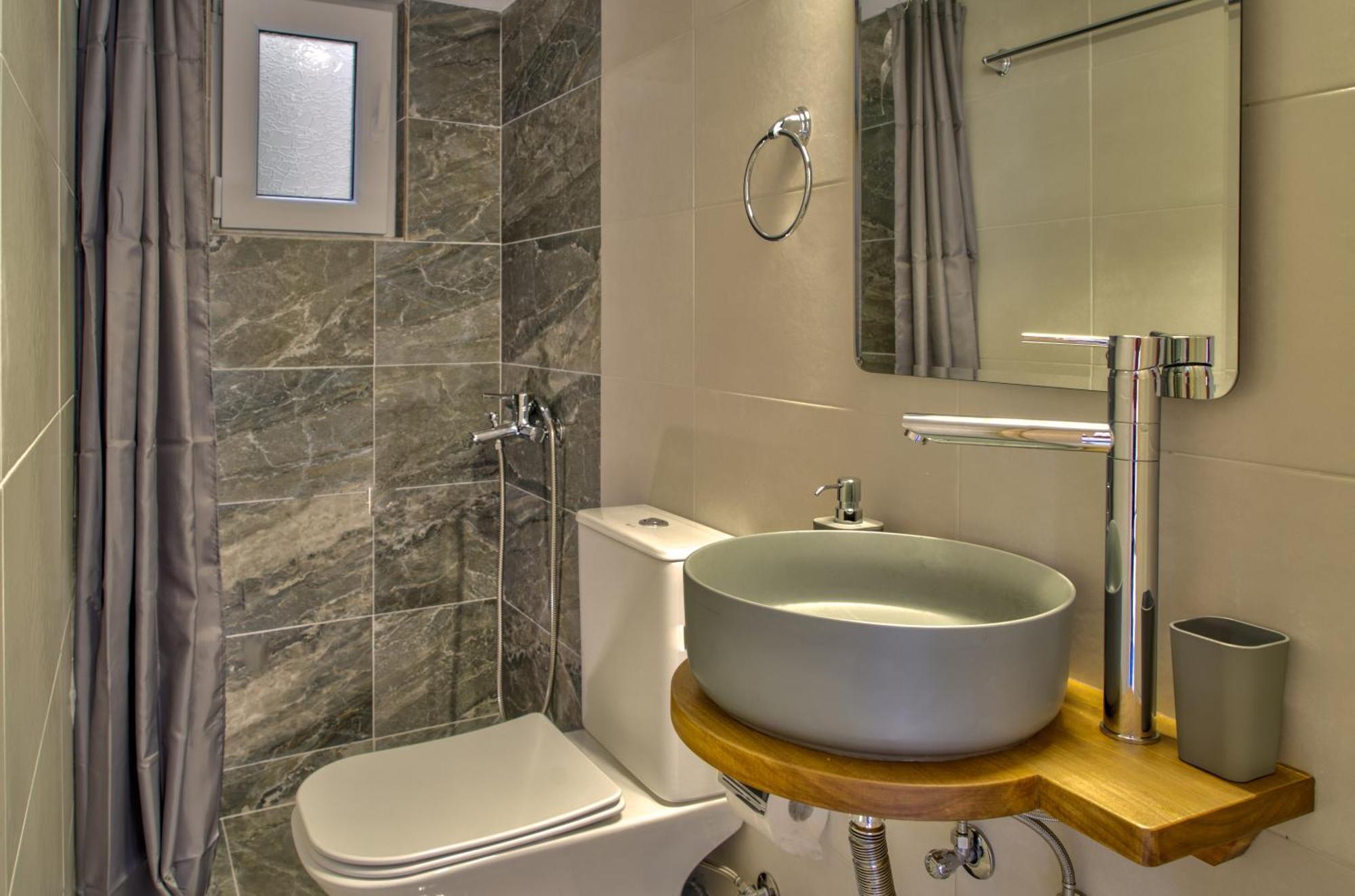 Hydra Apartment Patras Bagian luar foto